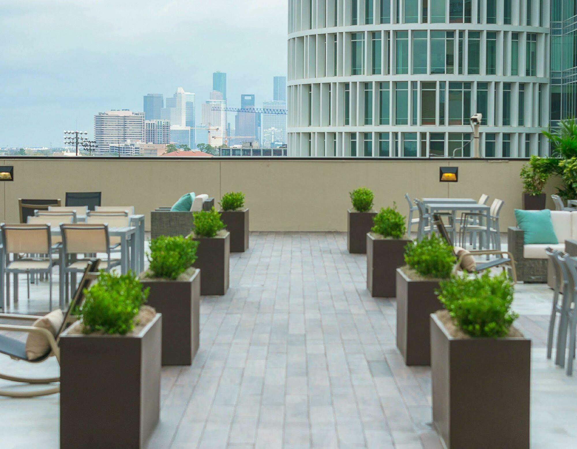 Hilton Houston Plaza/Medical Center Hotel Exterior photo